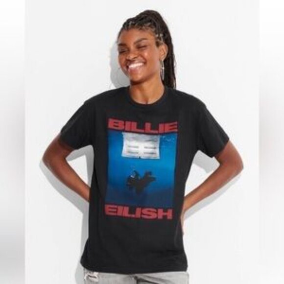 Billie Eilish Graphic Tee Unisex Size M Good Condition - Picture 1 of 5